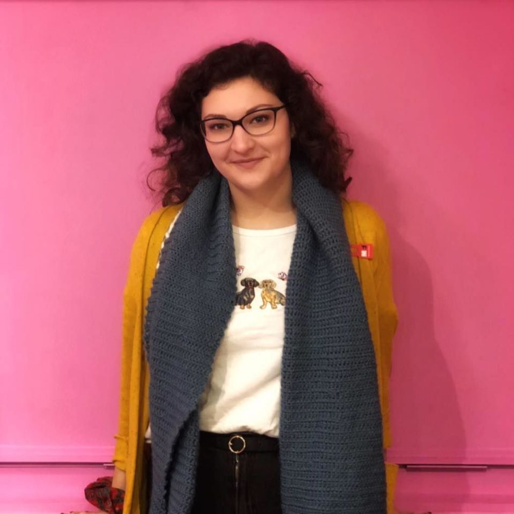 Meet your Posher, Carrie